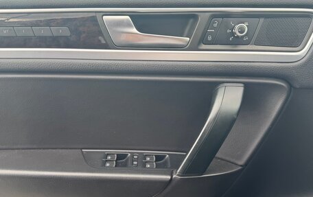 Volkswagen Touareg III, 2011 год, 2 150 000 рублей, 16 фотография