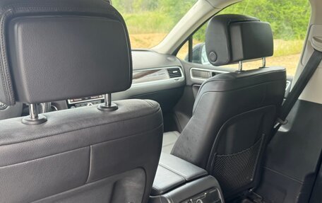 Volkswagen Touareg III, 2011 год, 2 150 000 рублей, 14 фотография