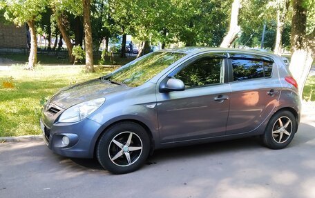 Hyundai i20 IB рестайлинг, 2010 год, 500 000 рублей, 2 фотография