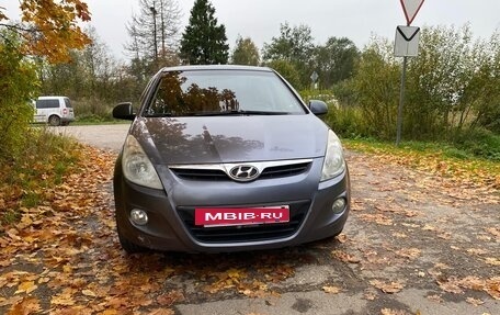 Hyundai i20 IB рестайлинг, 2010 год, 500 000 рублей, 11 фотография