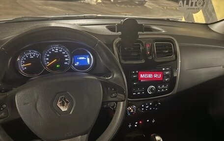 Renault Sandero II рестайлинг, 2017 год, 1 000 000 рублей, 4 фотография