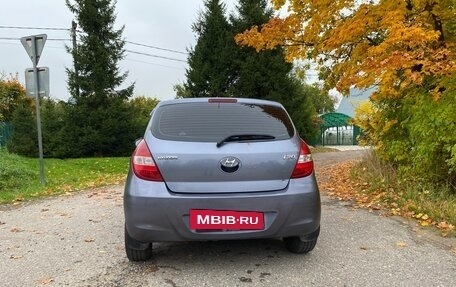 Hyundai i20 IB рестайлинг, 2010 год, 500 000 рублей, 12 фотография