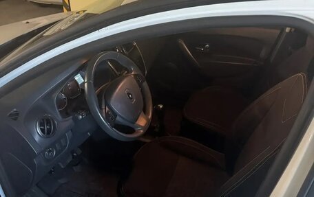 Renault Sandero II рестайлинг, 2017 год, 1 000 000 рублей, 6 фотография