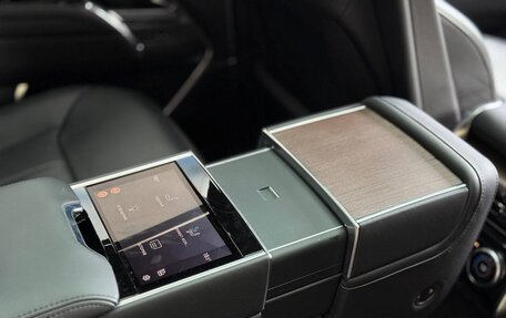 Land Rover Range Rover IV рестайлинг, 2023 год, 15 999 999 рублей, 15 фотография