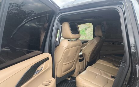 Cadillac Escalade IV, 2018 год, 6 000 000 рублей, 6 фотография
