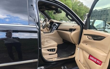 Cadillac Escalade IV, 2018 год, 6 000 000 рублей, 8 фотография
