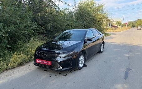 Toyota Camry, 2015 год, 1 850 000 рублей, 2 фотография