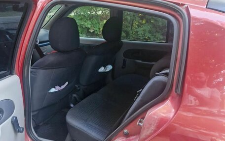 Renault Clio III, 2004 год, 250 000 рублей, 10 фотография