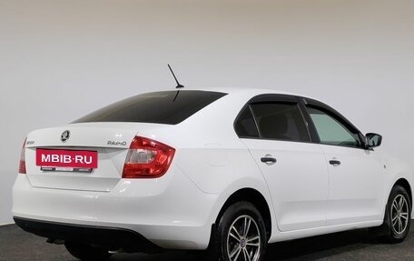 Skoda Rapid I, 2016 год, 930 000 рублей, 5 фотография