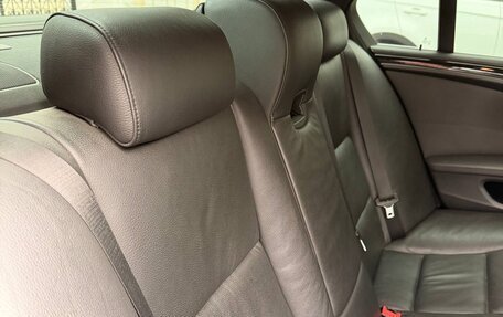 BMW 5 серия, 2008 год, 900 000 рублей, 17 фотография
