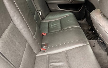 BMW 5 серия, 2008 год, 900 000 рублей, 16 фотография
