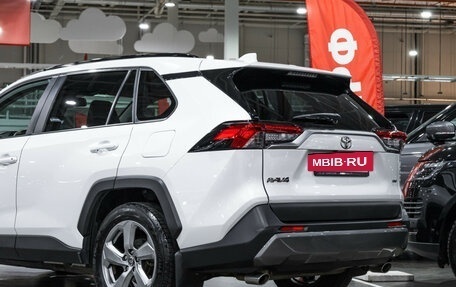 Toyota RAV4, 2021 год, 3 449 700 рублей, 10 фотография