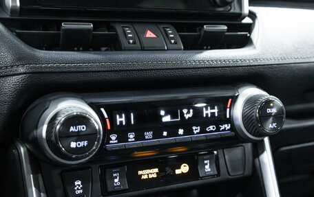 Toyota RAV4, 2021 год, 3 449 700 рублей, 17 фотография