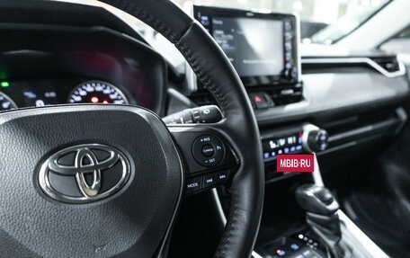 Toyota RAV4, 2021 год, 3 449 700 рублей, 22 фотография