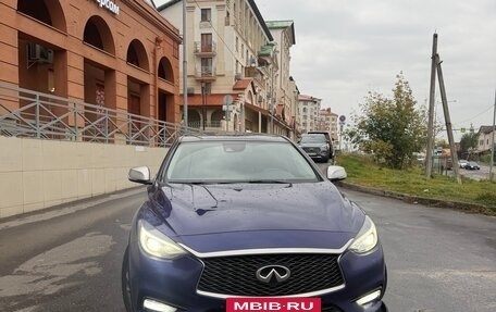 Infiniti Q30, 2016 год, 1 990 000 рублей, 3 фотография