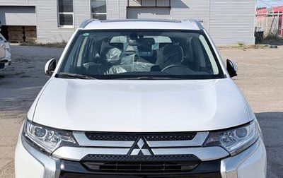 Mitsubishi Outlander III рестайлинг 3, 2022 год, 3 100 000 рублей, 1 фотография