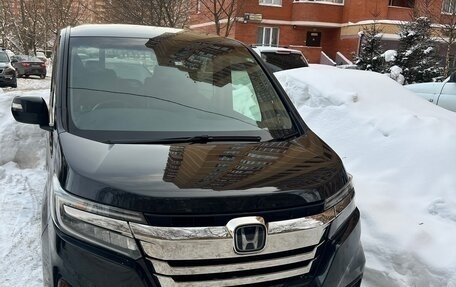Honda Stepwgn IV, 2020 год, 2 550 000 рублей, 1 фотография
