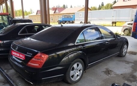 Mercedes-Benz S-Класс, 2010 год, 2 250 000 рублей, 3 фотография