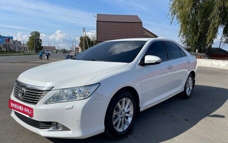 Toyota Camry, 2014 год, 1 825 000 рублей, 11 фотография