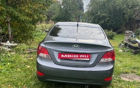 Hyundai Solaris II рестайлинг, 2012 год, 440 000 рублей, 3 фотография