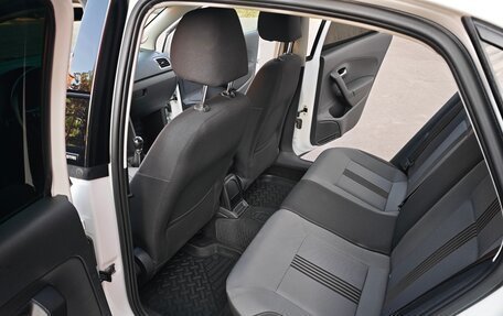Volkswagen Polo VI (EU Market), 2016 год, 1 050 000 рублей, 15 фотография
