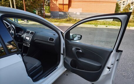 Volkswagen Polo VI (EU Market), 2016 год, 1 050 000 рублей, 19 фотография