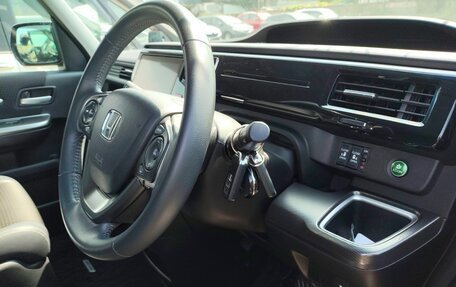 Honda Stepwgn IV, 2020 год, 2 550 000 рублей, 9 фотография