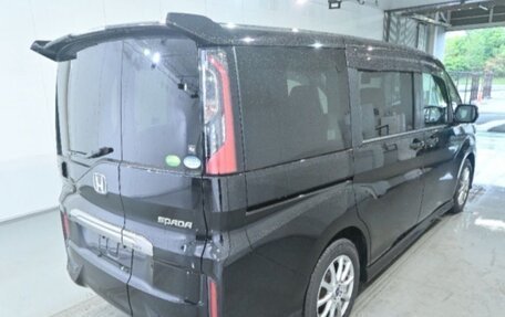 Honda Stepwgn IV, 2020 год, 2 550 000 рублей, 15 фотография