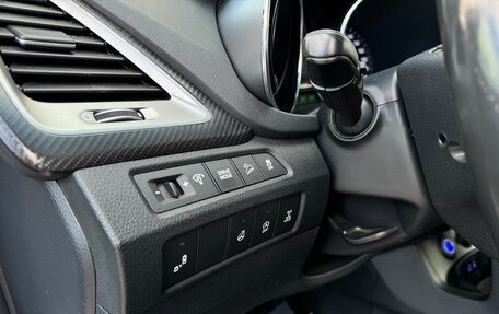 Hyundai Santa Fe III рестайлинг, 2017 год, 2 150 000 рублей, 16 фотография