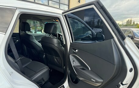 Hyundai Santa Fe III рестайлинг, 2017 год, 2 150 000 рублей, 23 фотография