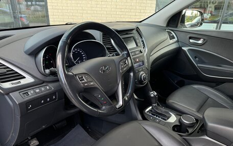 Hyundai Santa Fe III рестайлинг, 2017 год, 2 150 000 рублей, 27 фотография