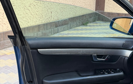 Audi A4, 2002 год, 580 000 рублей, 13 фотография