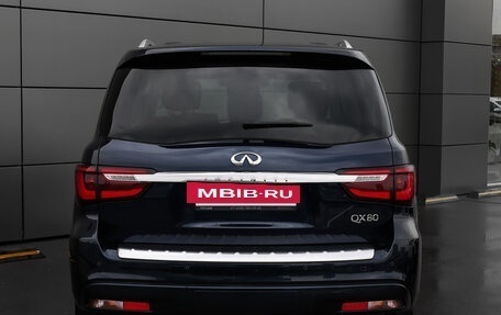 Infiniti QX80 I рестайлинг, 2020 год, 4 200 000 рублей, 25 фотография