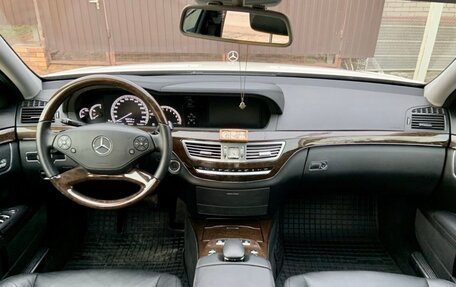 Mercedes-Benz S-Класс, 2011 год, 2 200 000 рублей, 7 фотография