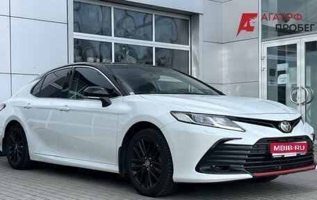 Toyota Camry, 2021 год, 2 900 000 рублей, 1 фотография