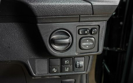 Toyota Corolla, 2018 год, 1 379 000 рублей, 14 фотография