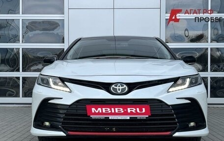 Toyota Camry, 2021 год, 2 900 000 рублей, 2 фотография