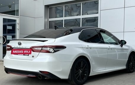 Toyota Camry, 2021 год, 2 900 000 рублей, 7 фотография