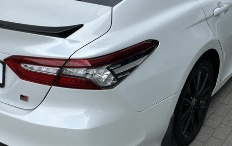 Toyota Camry, 2021 год, 2 900 000 рублей, 24 фотография