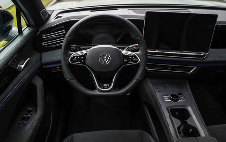 Volkswagen Tiguan, 2025 год, 4 449 000 рублей, 12 фотография