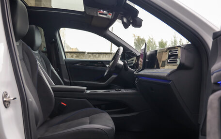 Volkswagen Tiguan, 2025 год, 4 449 000 рублей, 28 фотография