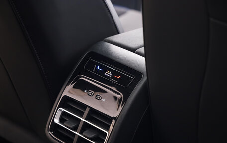 Volkswagen Tiguan, 2025 год, 4 449 000 рублей, 23 фотография