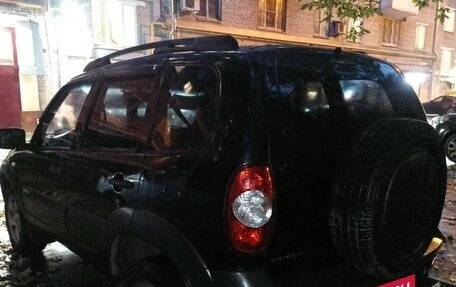 Chevrolet Niva I рестайлинг, 2012 год, 400 000 рублей, 4 фотография