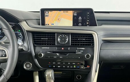 Lexus RX IV рестайлинг, 2018 год, 2 900 000 рублей, 20 фотография
