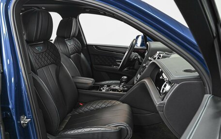Bentley Bentayga I, 2018 год, 10 999 000 рублей, 11 фотография