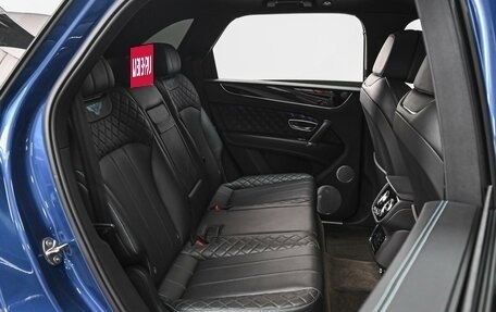 Bentley Bentayga I, 2018 год, 10 999 000 рублей, 10 фотография
