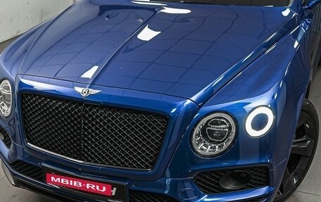 Bentley Bentayga I, 2018 год, 10 999 000 рублей, 7 фотография
