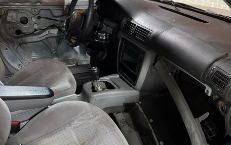 Volkswagen Passat B5+ рестайлинг, 1997 год, 53 000 рублей, 4 фотография
