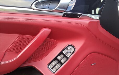 Porsche Panamera II рестайлинг, 2016 год, 3 900 000 рублей, 13 фотография