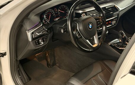 BMW 5 серия, 2019 год, 2 700 000 рублей, 8 фотография